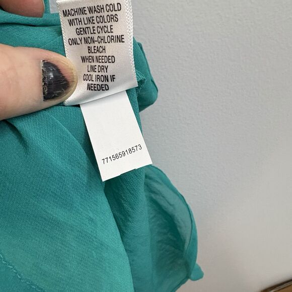 Ann Taylor‎ LOFT Women's Small Green Sleeveless Classic Blouse Light Weight - Picture 5 of 9